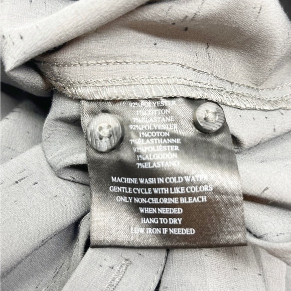 VOYAGER GOODS Men’s Heather Gray Roll Tab Sleeve Performance Fabric Shirt XXL - Picture 6 of 7